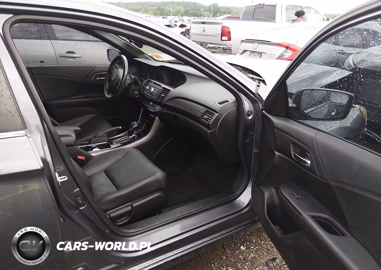 2017 Honda Accord Sport Se VIN:1HGCR2F18HA083912 - 5