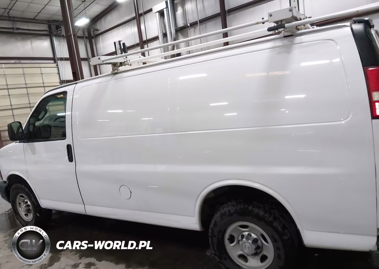 2016 Chevrolet Express 2500 Work Van VIN:1GCWGAFF1G1290678 - 14