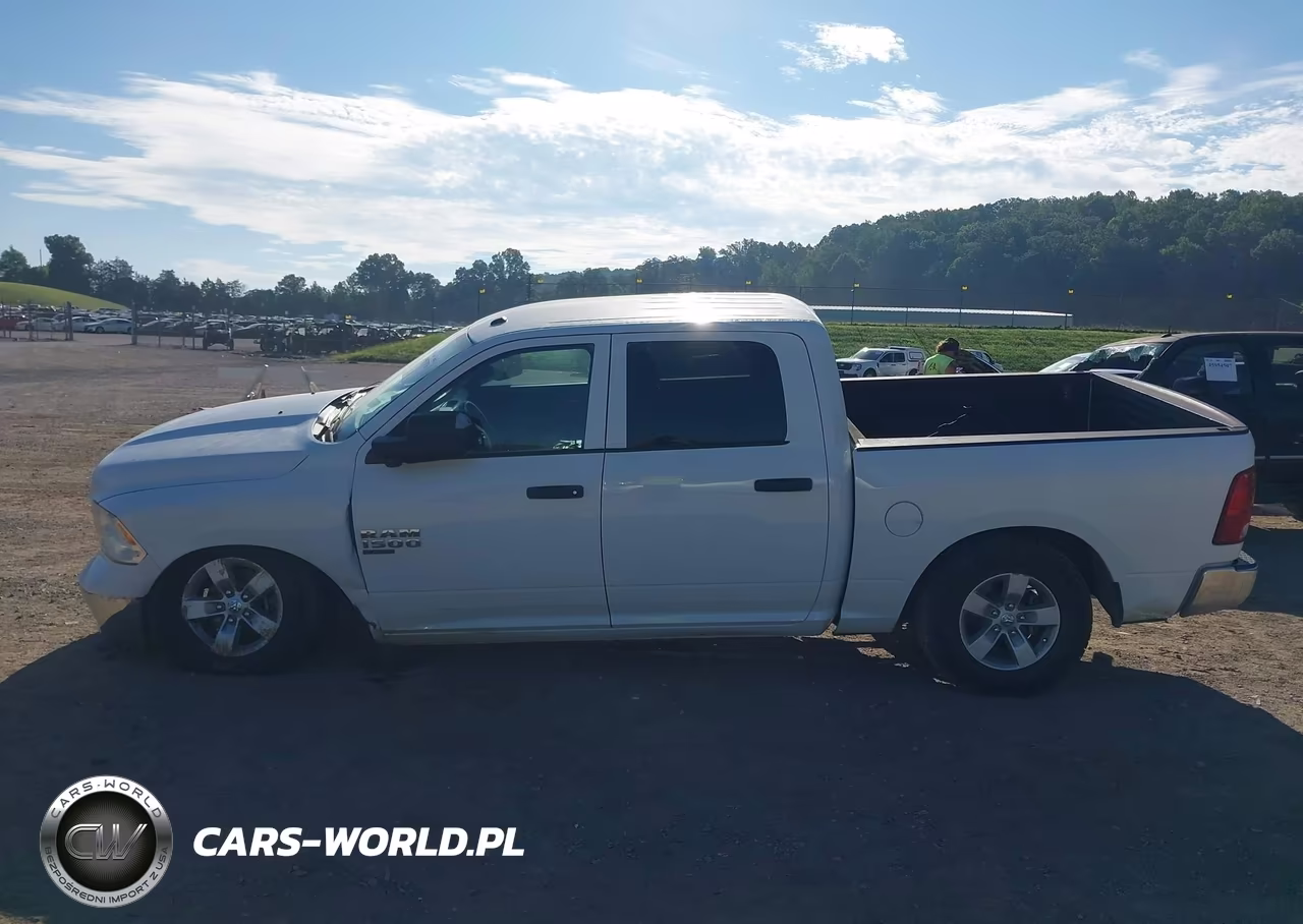 2022 Ram 1500 Classic Tradesman 4X4 5'7 Box VIN:3C6RR7KG3NG375875 - 14
