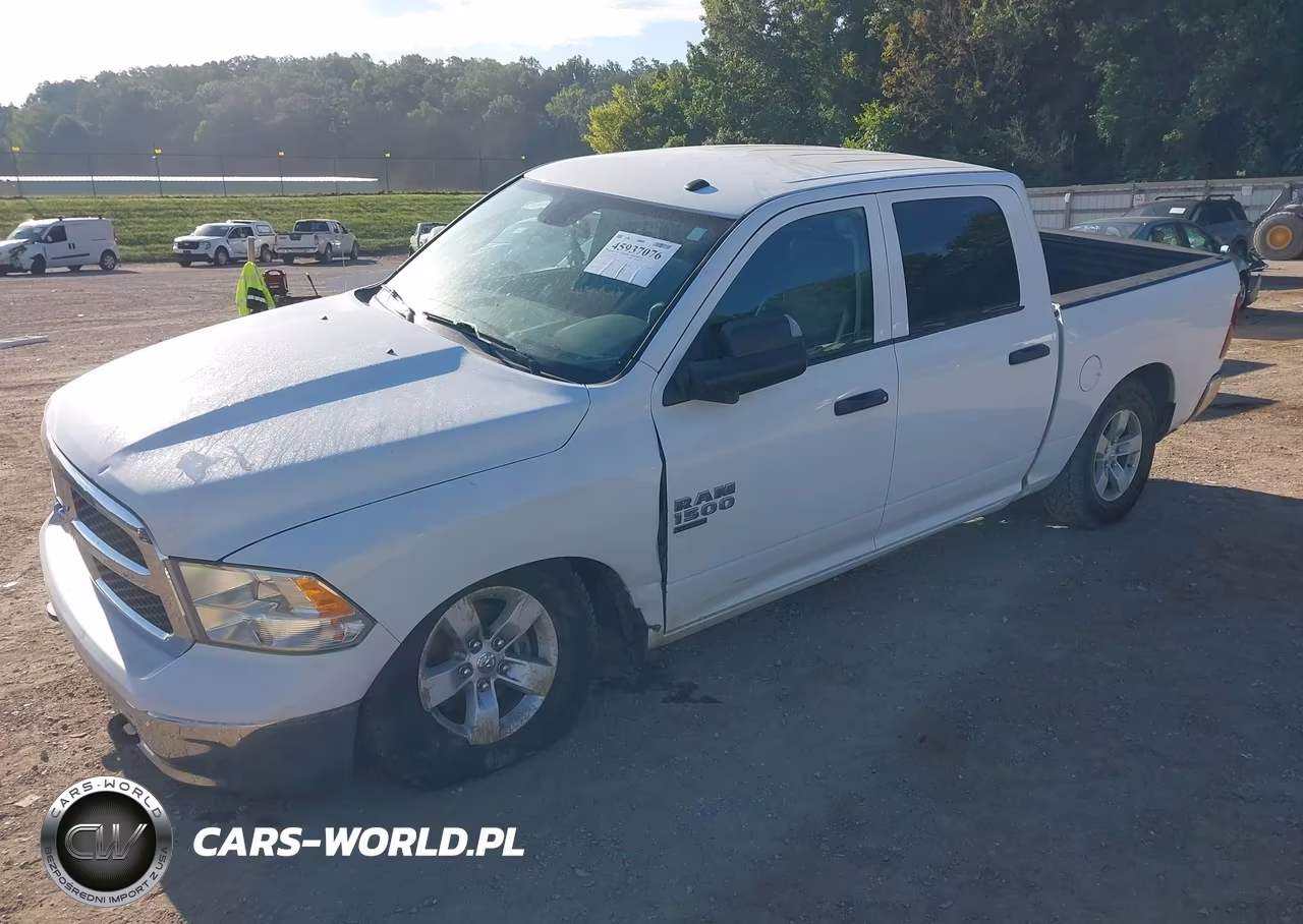 2022 Ram 1500 Classic Tradesman 4X4 5'7 Box VIN:3C6RR7KG3NG375875 - 2