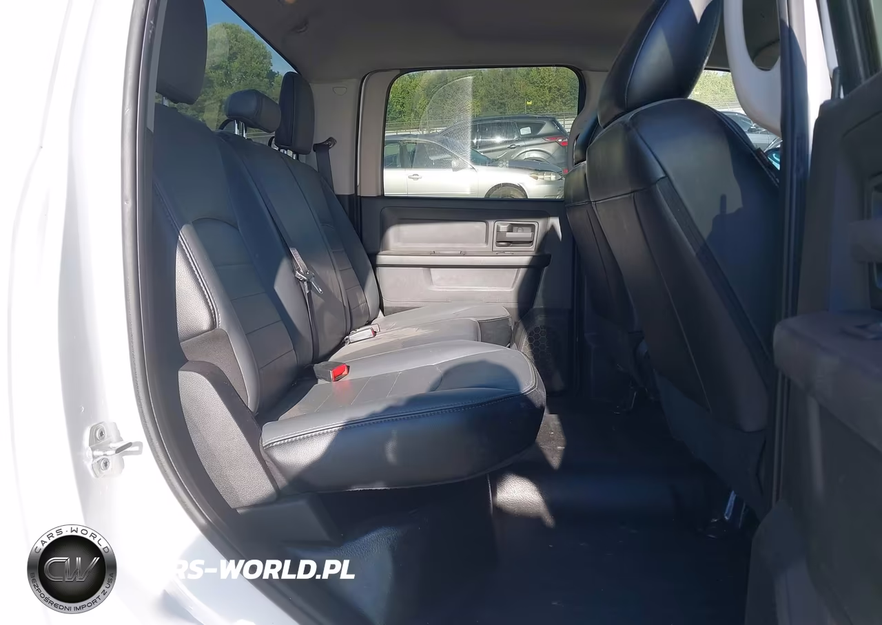 2022 Ram 1500 Classic Tradesman 4X4 5'7 Box VIN:3C6RR7KG3NG375875 - 8