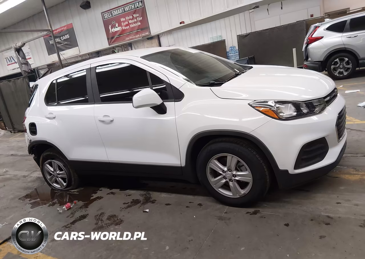 2020 Chevrolet Trax Fwd Ls VIN:3GNCJKSB1LL112065 - 13