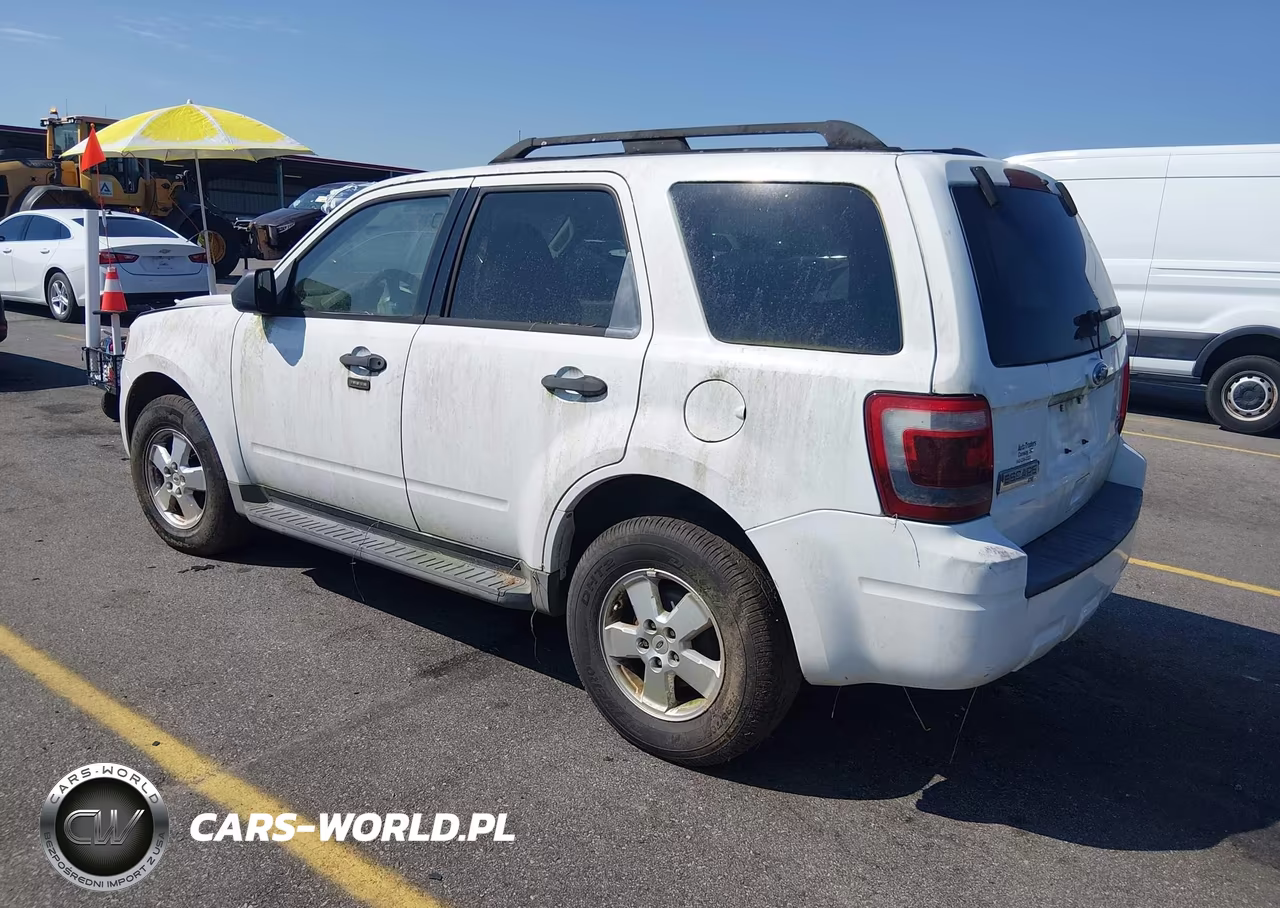 2012 Ford Escape Xlt VIN:1FMCU0DG0CKB69321 - 3