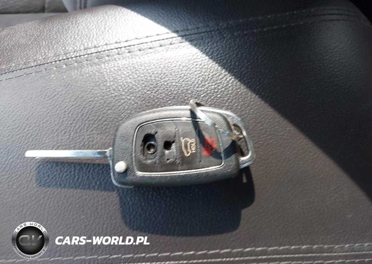 2015 Hyundai Santa Fe Sport 2.4L VIN:5XYZT3LB8FG280900 - 11
