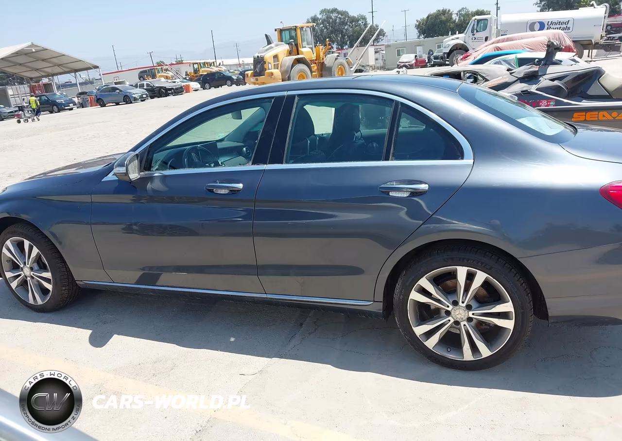 2015 Mercedes-Benz C 300 4Matic VIN:55SWF4KB0FU090967 - 14