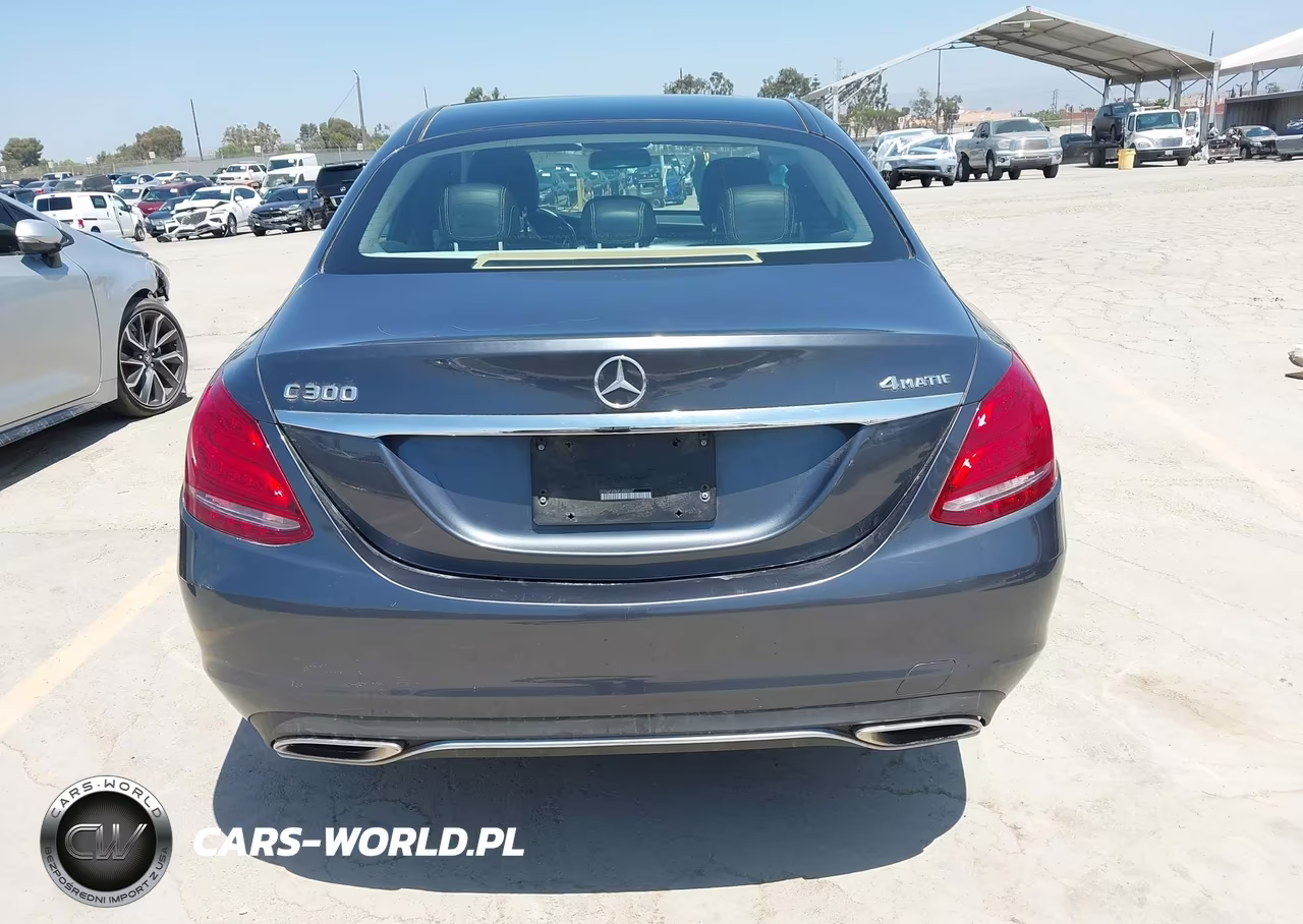 2015 Mercedes-Benz C 300 4Matic VIN:55SWF4KB0FU090967 - 16