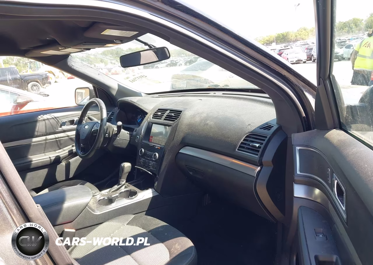 2019 Ford Explorer Xlt VIN:1FM5K8D84KGA48797 - 5