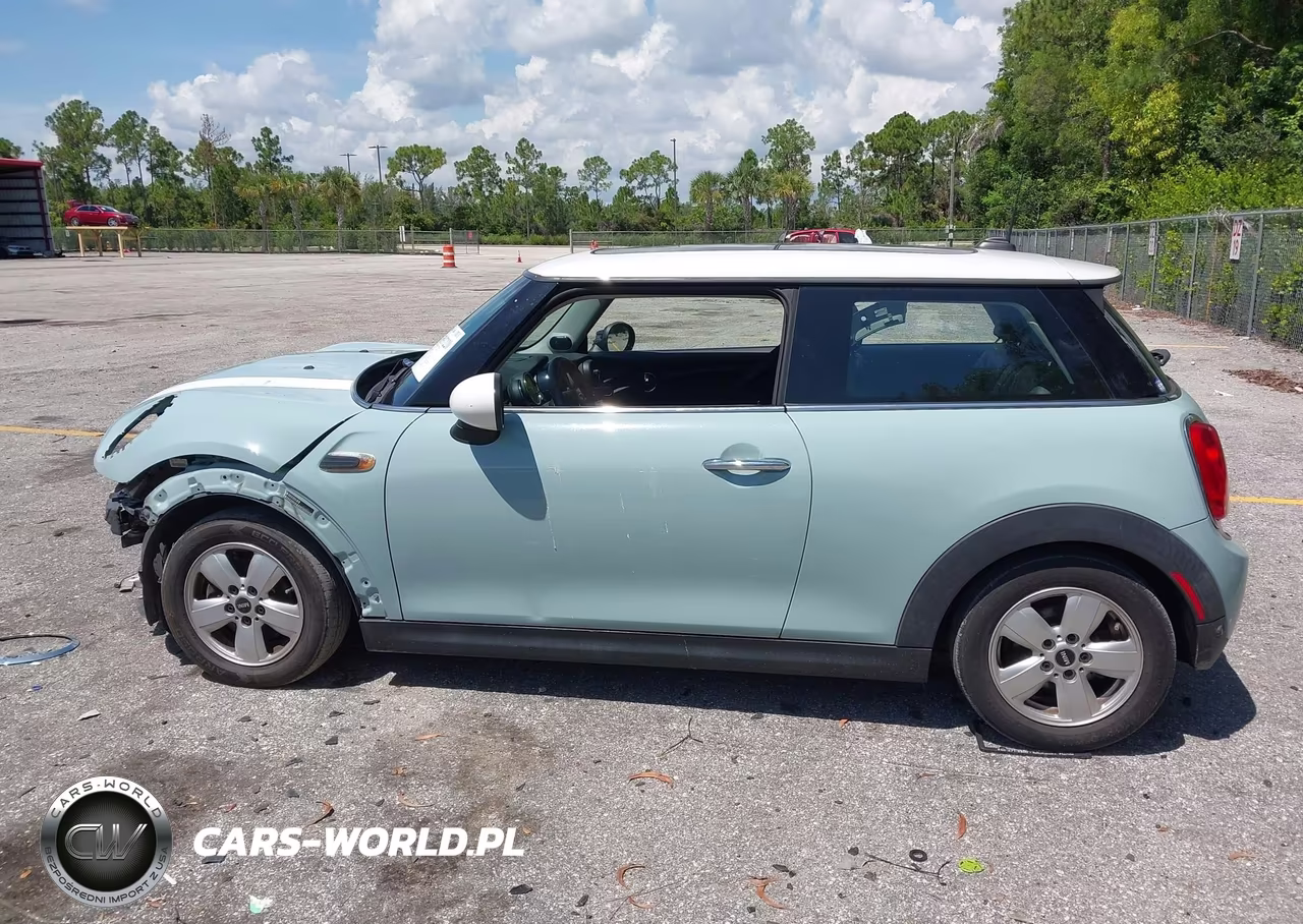 2018 Mini Hardtop Cooper-Oxford Edition VIN:WMWXP5C58J2G63613 - 15