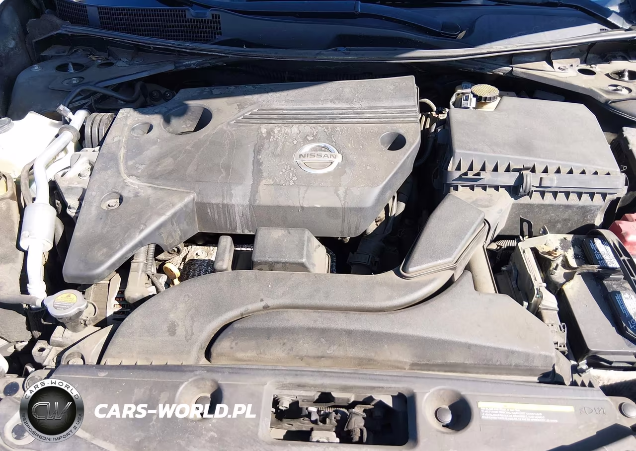 2015 Nissan Altima 2.5 S VIN:1N4AL3AP0FC570053 - 10