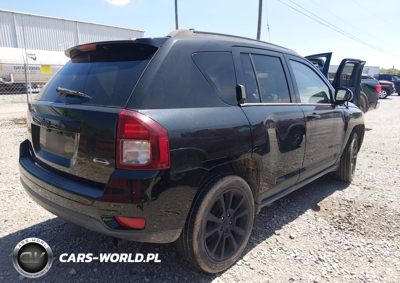2014 Jeep Compass Altitude VIN:1C4NJCBAXED679012 - 4