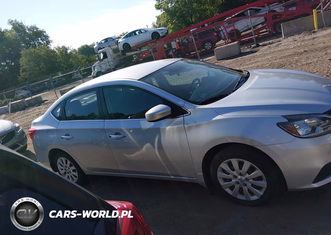 2019 Nissan Sentra S VIN:3N1AB7AP0KY234489 - 13