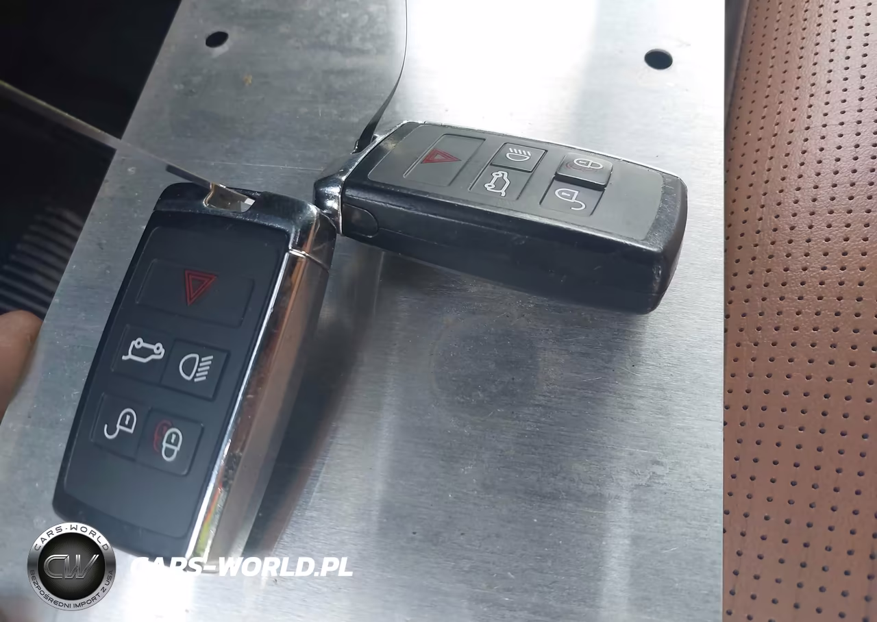 2019 Land Rover Discovery Hse VIN:SALRR2RV9KA087927 - 11
