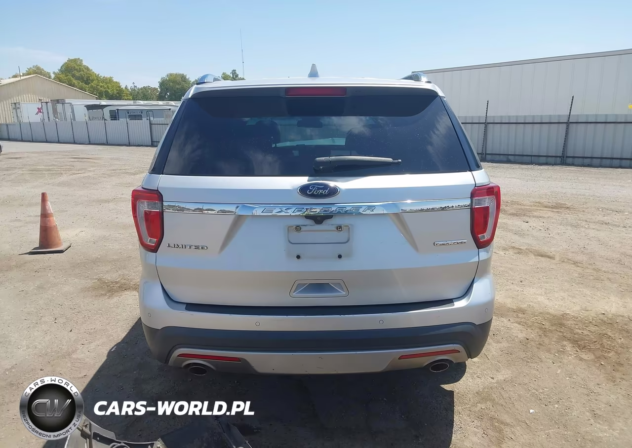 2016 Ford Explorer Limited VIN:1FM5K7F89GGA72642 - 17
