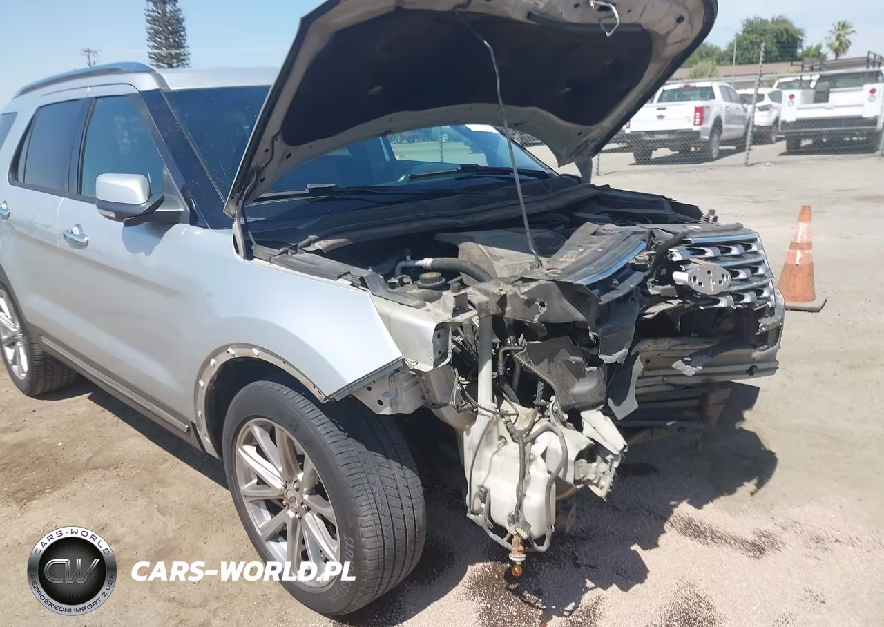 2016 Ford Explorer Limited VIN:1FM5K7F89GGA72642 - 18