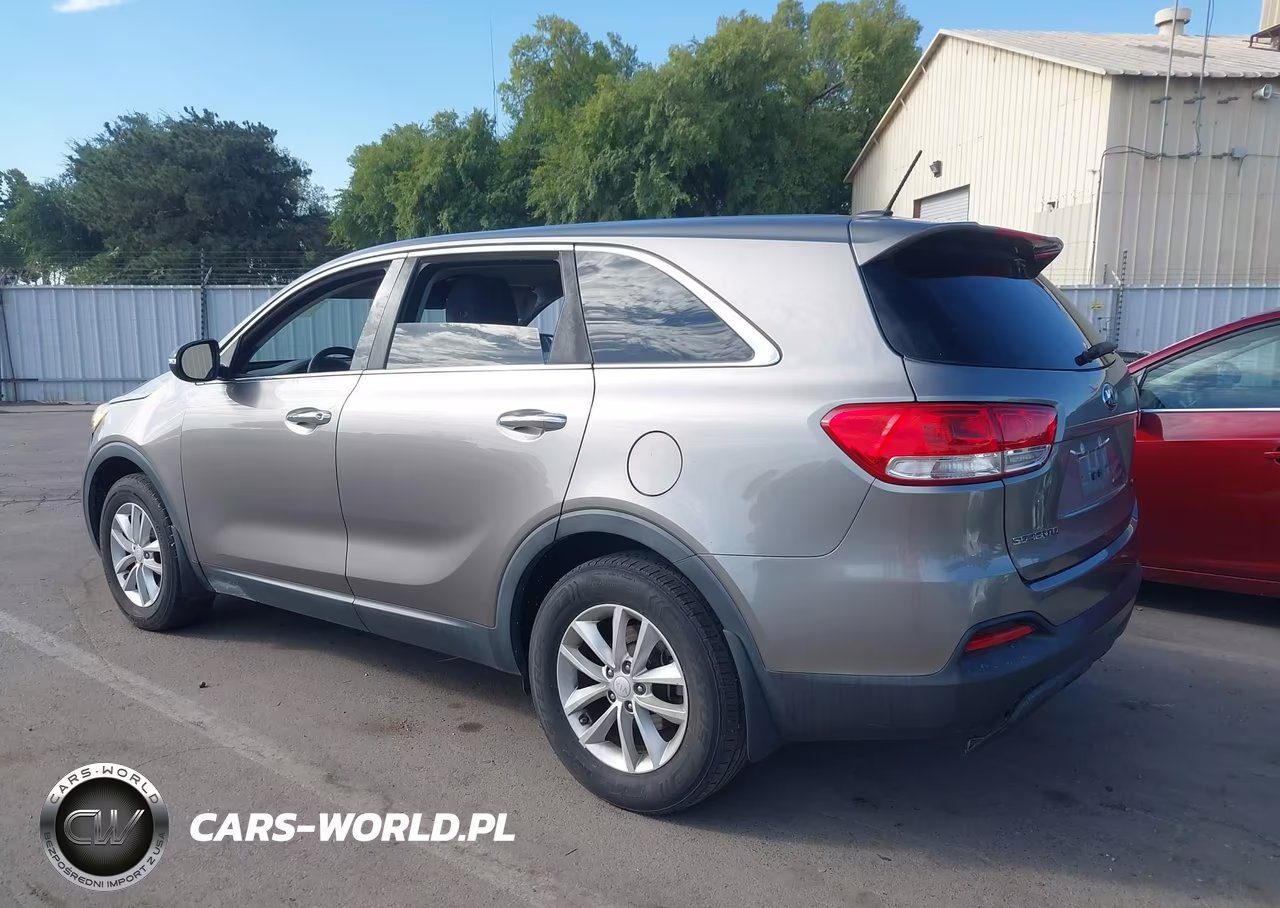 2017 Kia Sorento 2.4L L VIN:5XYPG4A31HG288370 - 3