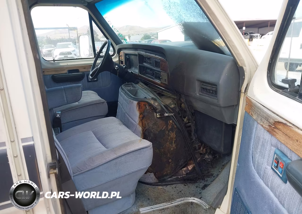 1989 Ford Econoline E350 Cutaway Van VIN:1FDKE30GXKHC34106 - 5
