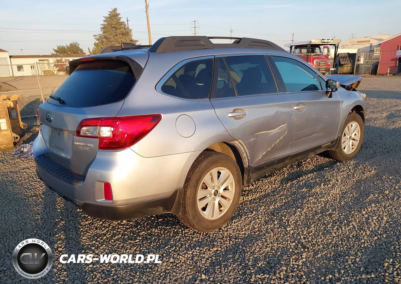 2017 Subaru Outback 2.5I Premium VIN:4S4BSACC5H3404402 - 4