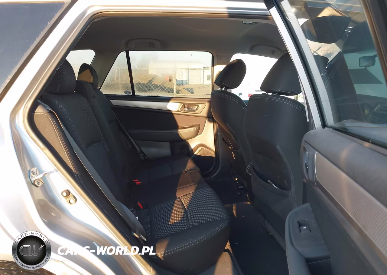 2017 Subaru Outback 2.5I Premium VIN:4S4BSACC5H3404402 - 8
