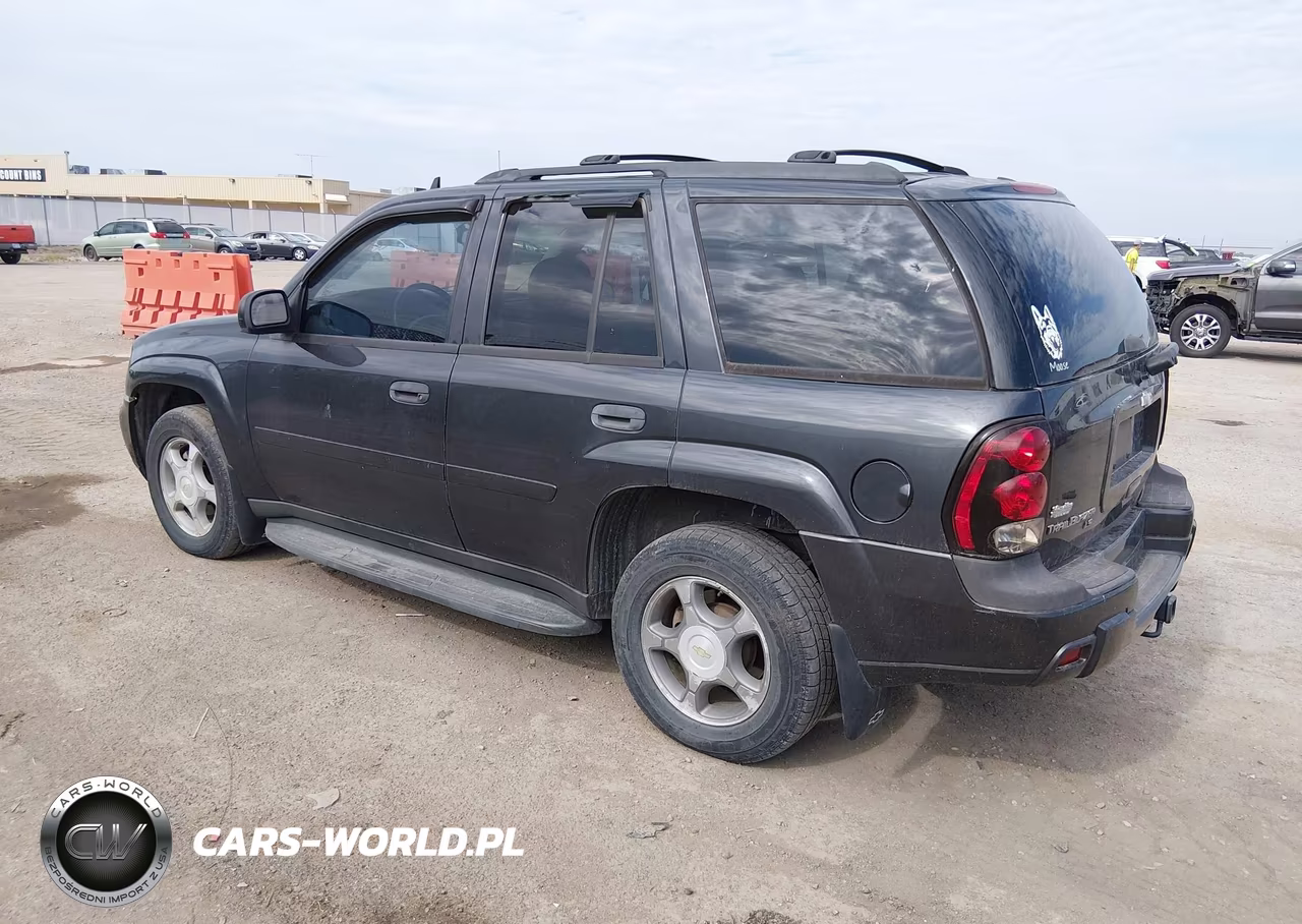 2007 Chevrolet Trailblazer Ls VIN:1GNDS13S872256102 - 3