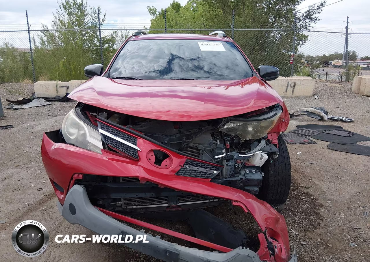 2015 Toyota Rav4 Le VIN:JTMZFREV9FJ040112 - 13
