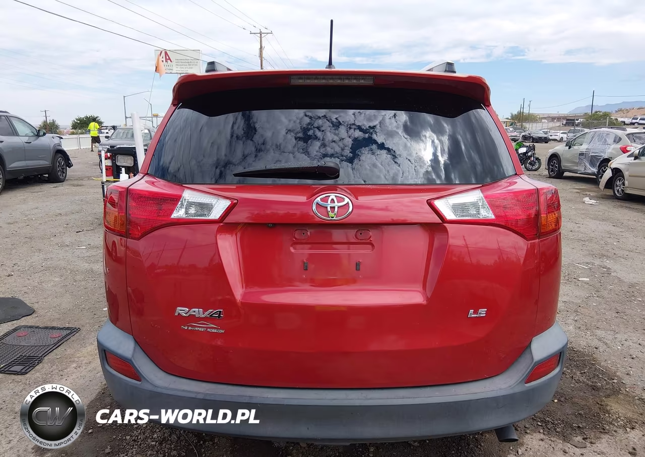 2015 Toyota Rav4 Le VIN:JTMZFREV9FJ040112 - 17