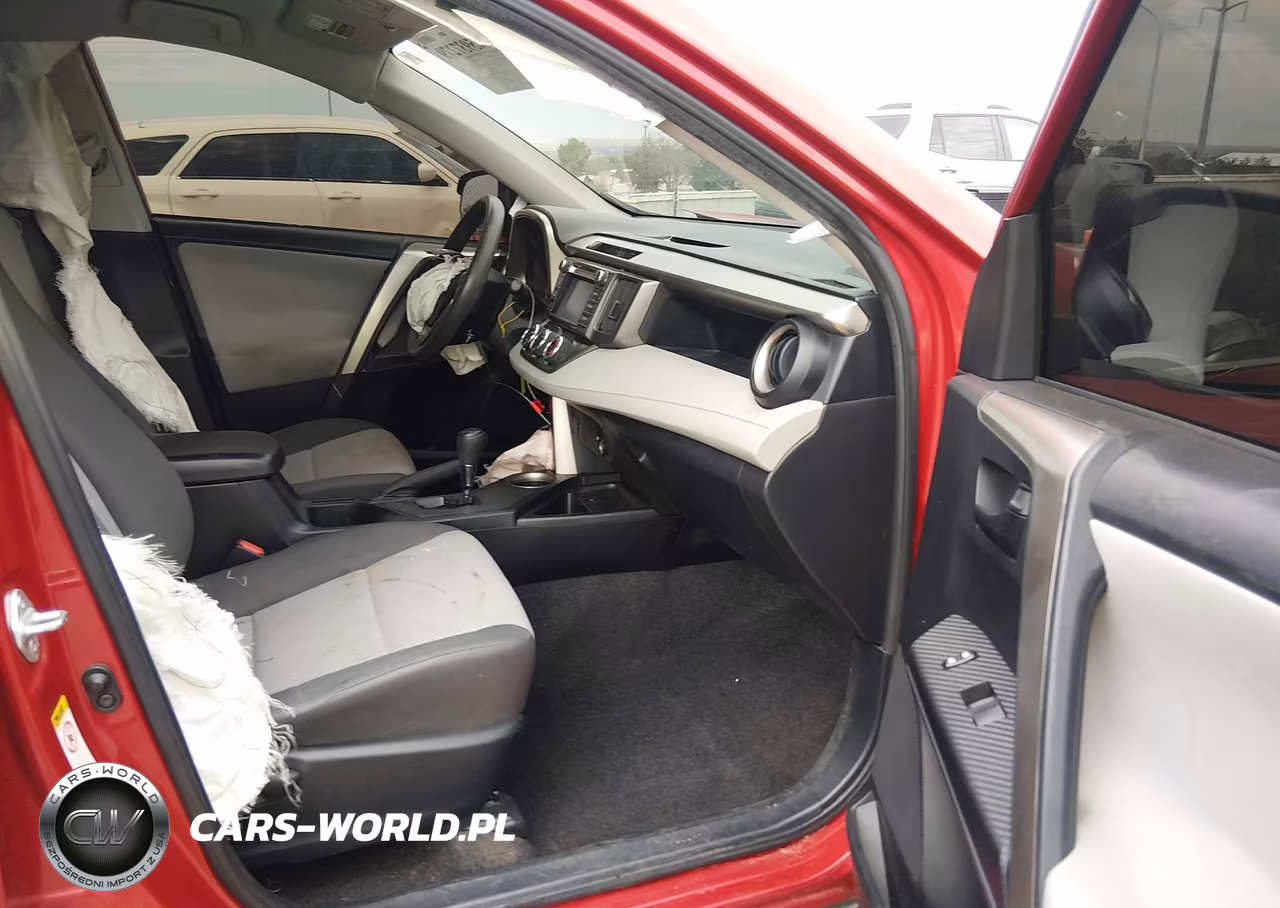 2015 Toyota Rav4 Le VIN:JTMZFREV9FJ040112 - 5