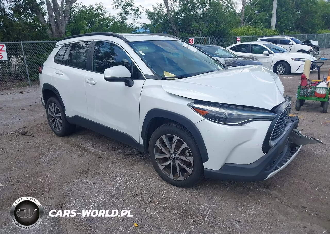 2022 Toyota Corolla Cross Xle
