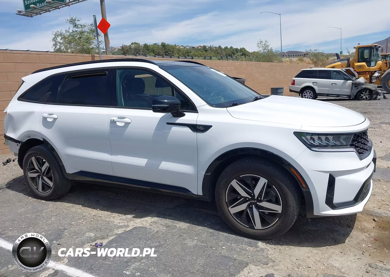 2022 Kia Sorento S VIN:5XYRL4LC6NG152121 - 14