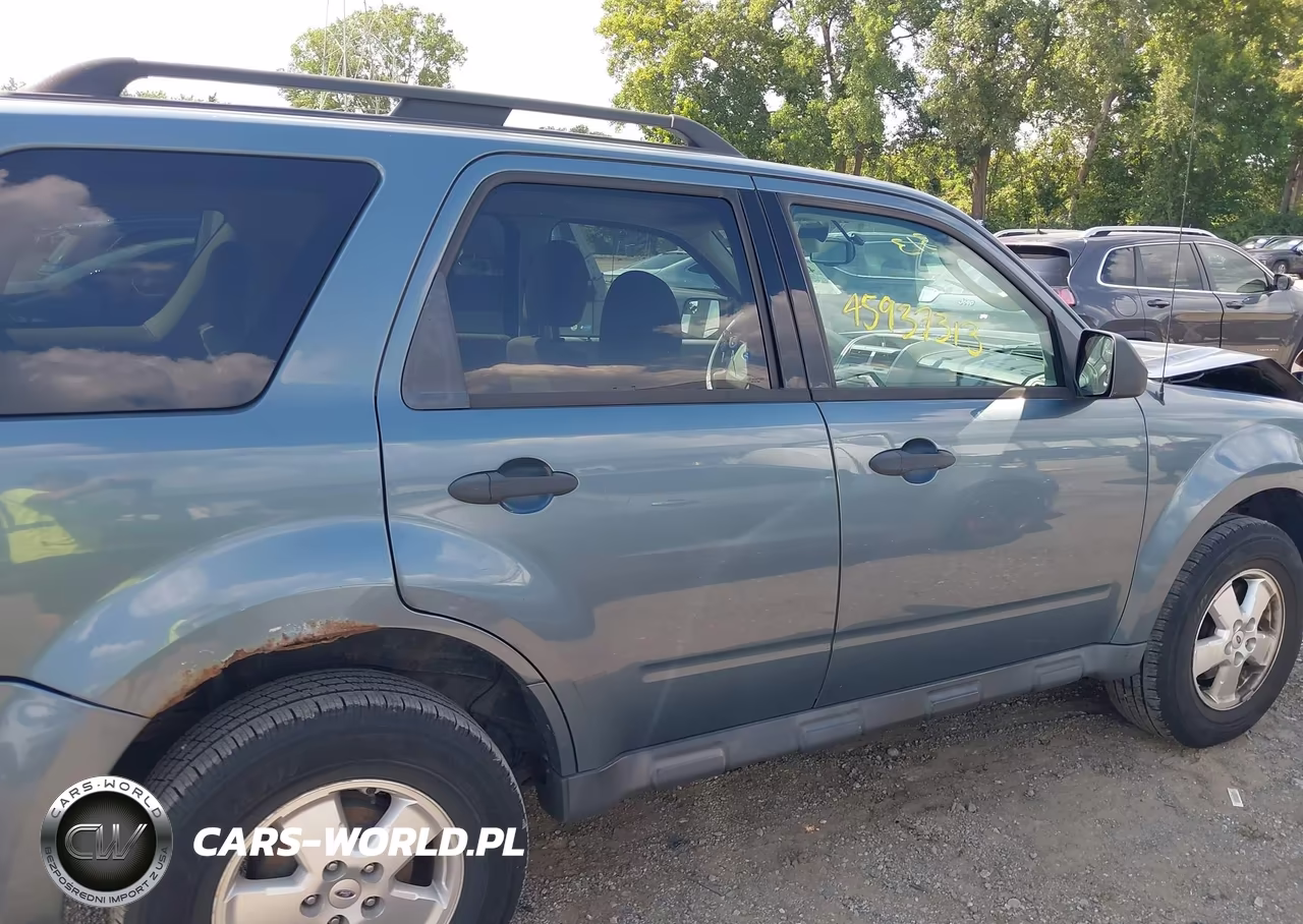 2011 Ford Escape Xlt VIN:1FMCU0D78BKB72014 - 13