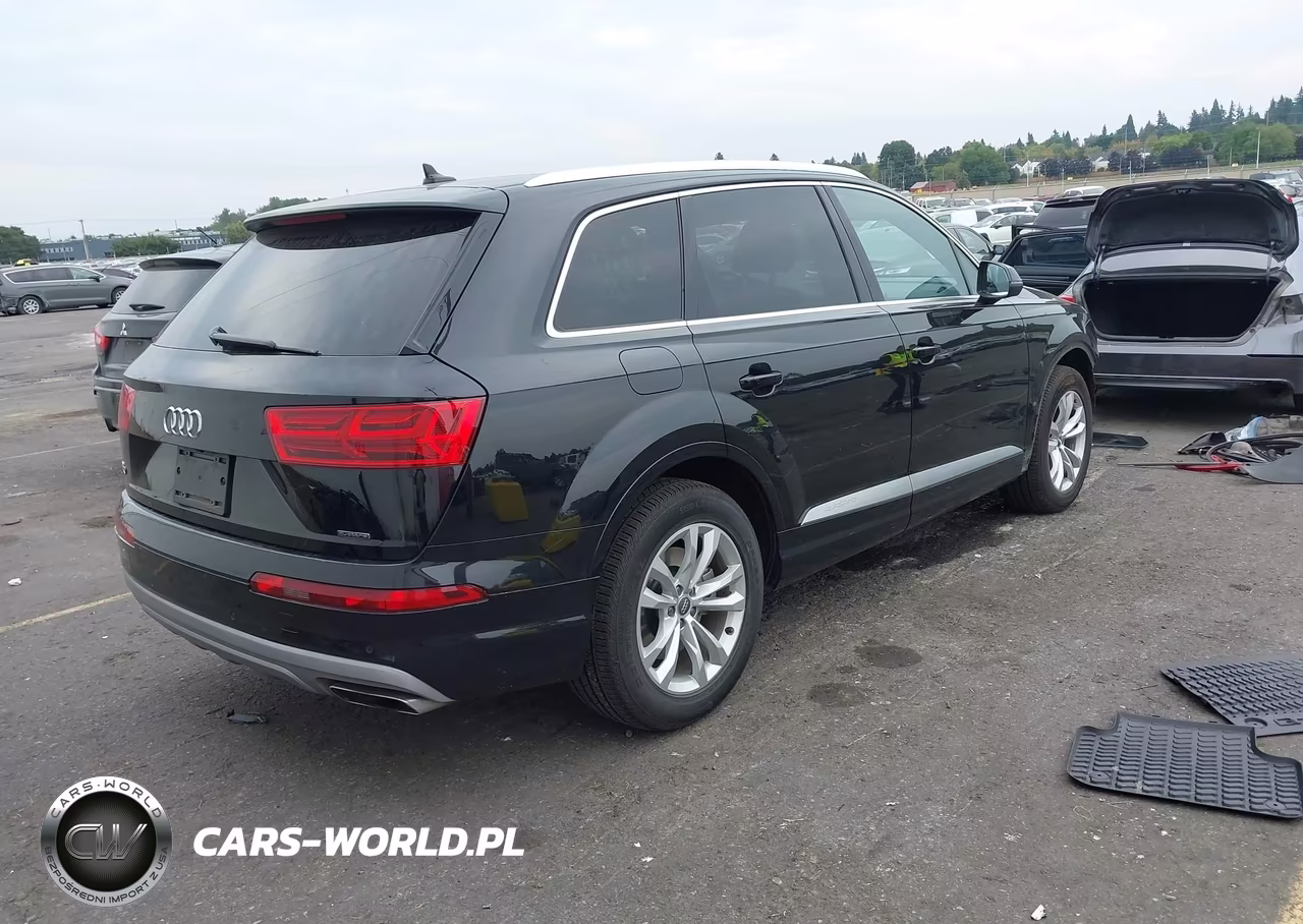 2017 Audi Q7 2.0T Premium VIN:WA1AHAF77HD044759 - 4