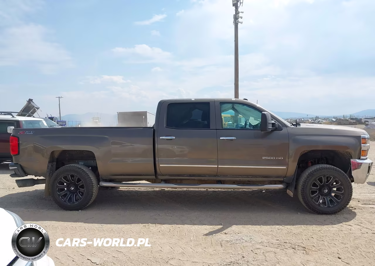 2015 Chevrolet Silverado 2500Hd Ltz VIN:1GC1KWE8XFF188208 - 13