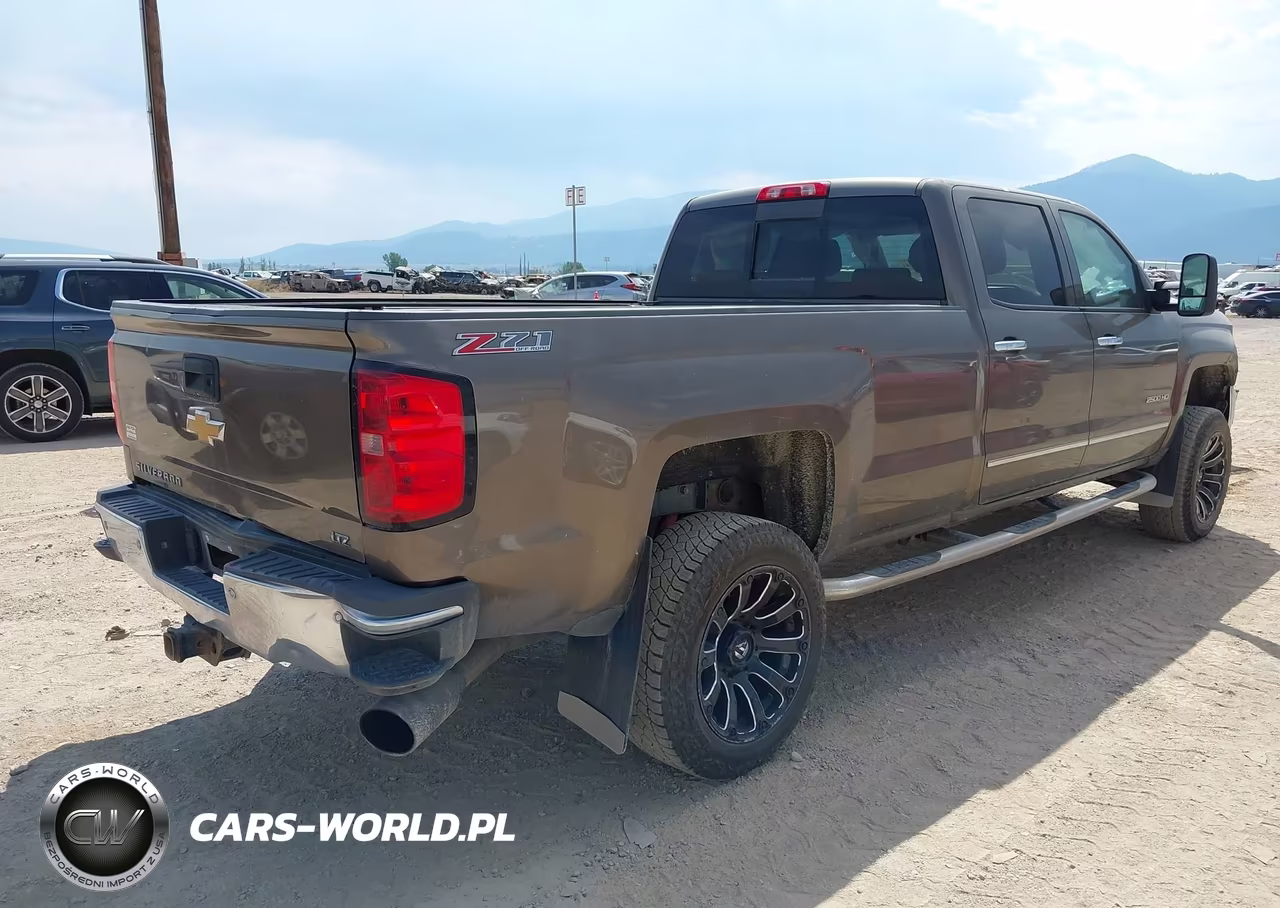 2015 Chevrolet Silverado 2500Hd Ltz VIN:1GC1KWE8XFF188208 - 4