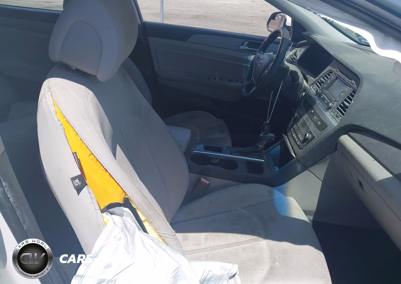2016 Hyundai Sonata Hybrid Se VIN:KMHE24L18GA041956 - 5