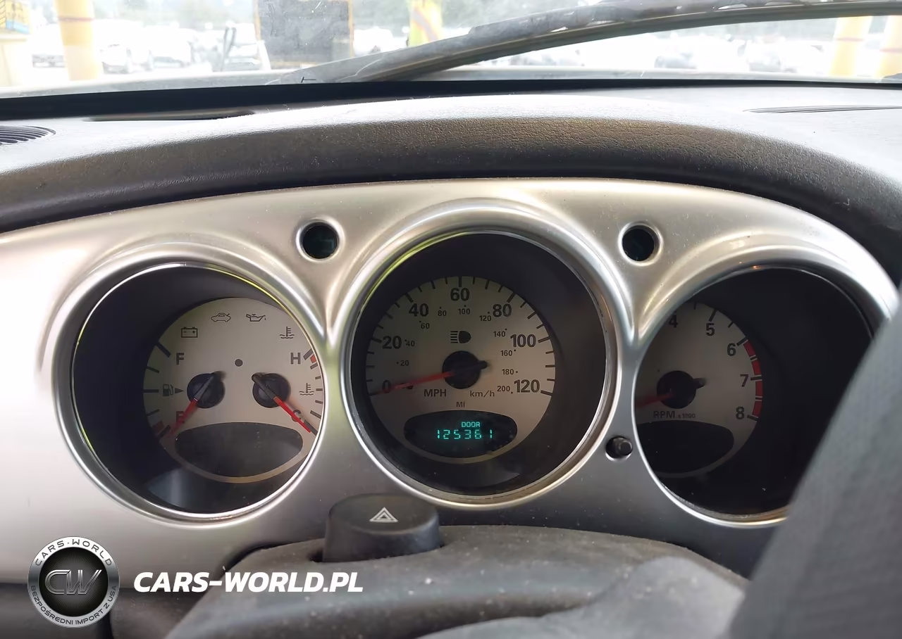 2005 Chrysler Pt Cruiser Touring VIN:3C4FY58B55T627549 - 7