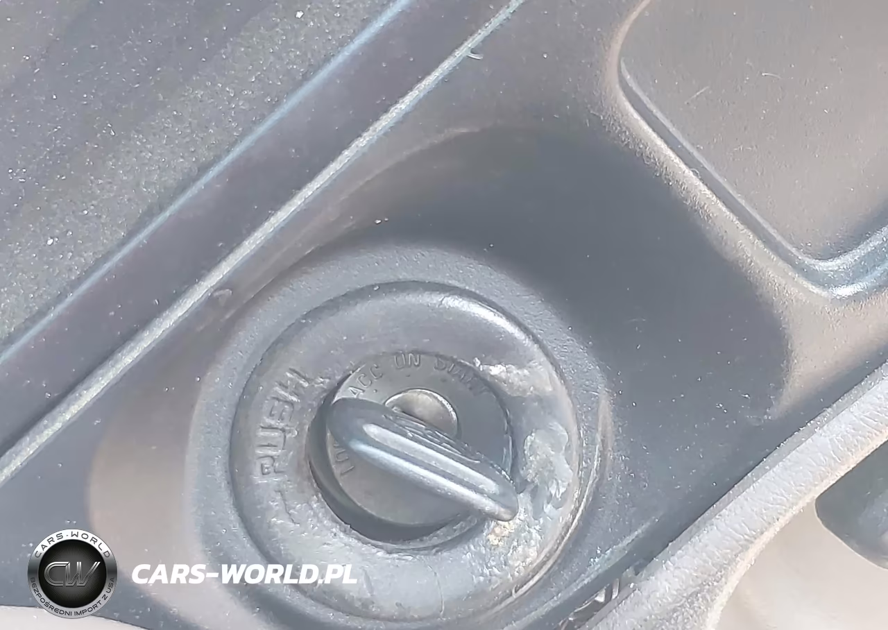 1999 Toyota Tacoma VIN:4TAVL52N7XZ400772 - 11