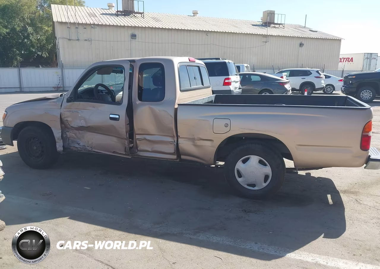 1999 Toyota Tacoma VIN:4TAVL52N7XZ400772 - 14
