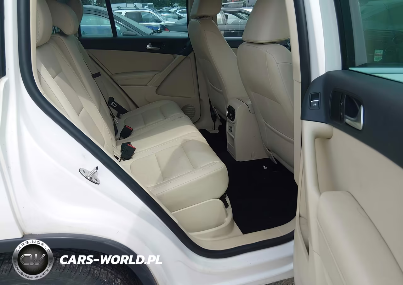 2013 Volkswagen Tiguan Se VIN:WVGBV3AX8DW564999 - 8
