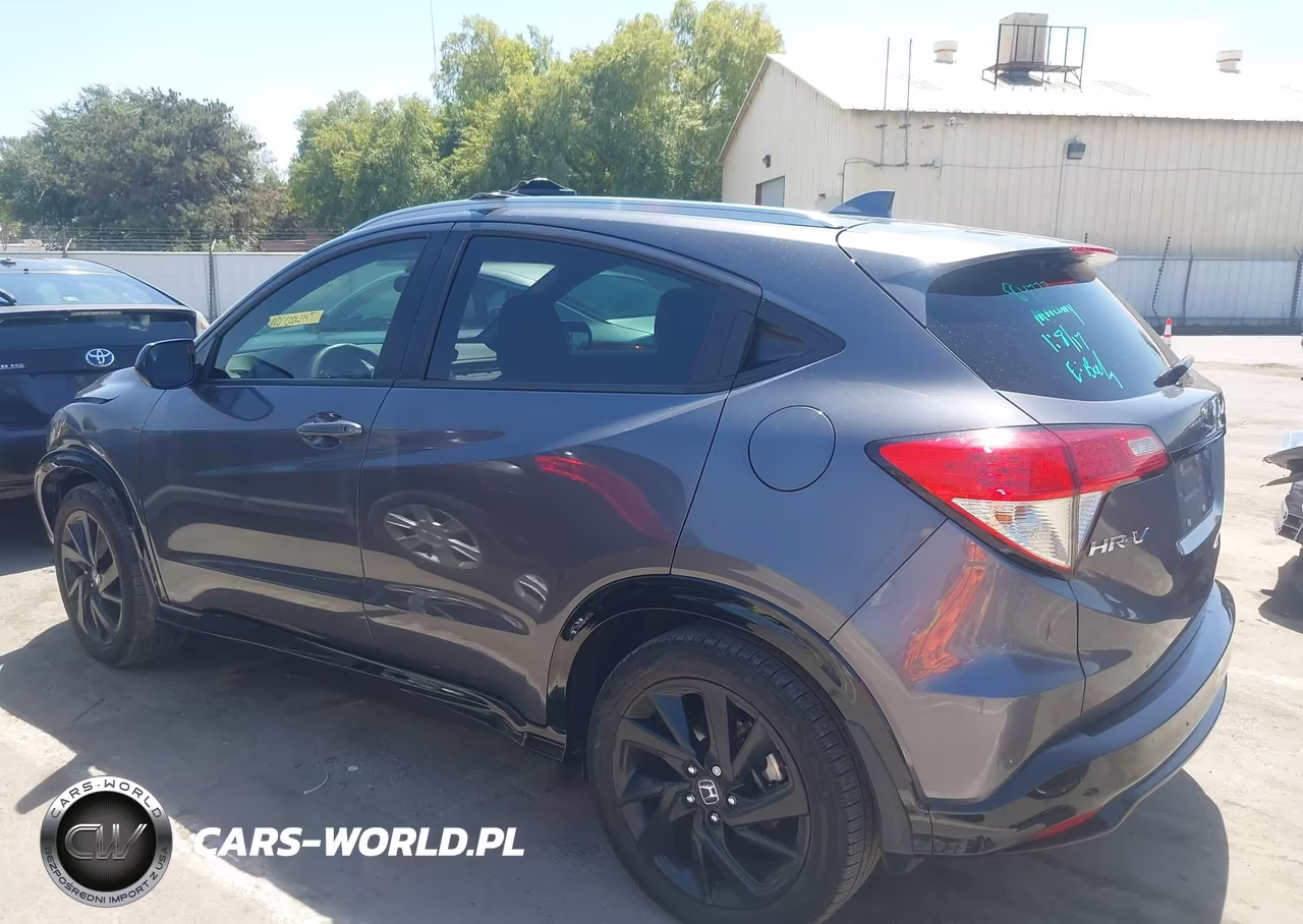 2022 Honda Hr-V 2Wd Sport VIN:3CZRU5H16NM724201 - 3