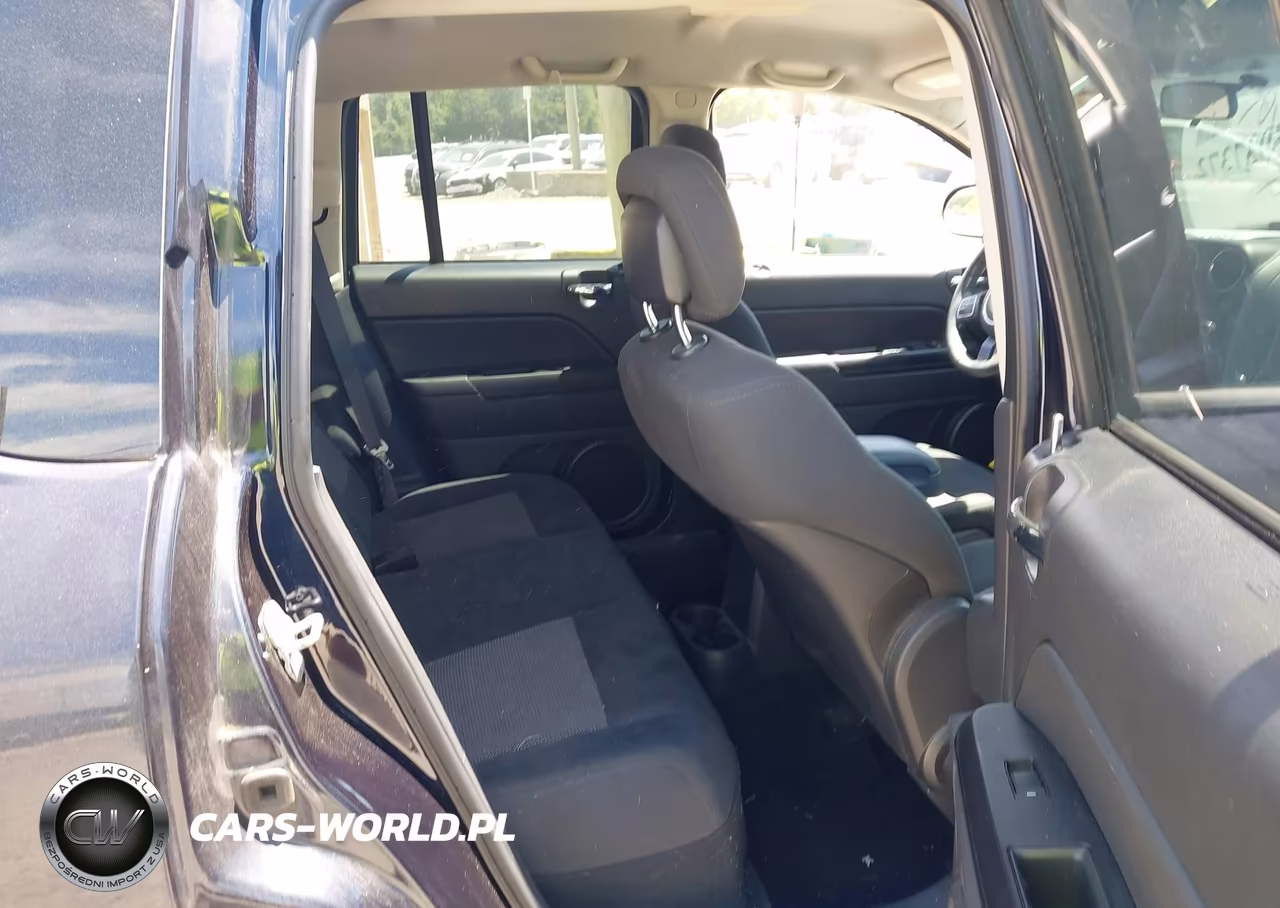 2011 Jeep Compass VIN:1J4NF1FBXBD180077 - 8