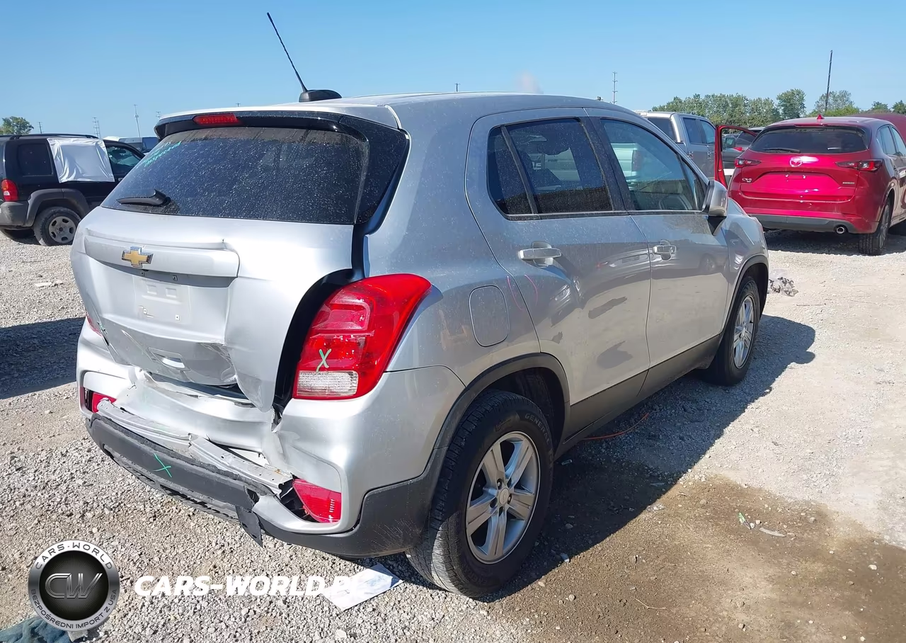 2020 Chevrolet Trax Fwd Ls VIN:3GNCJKSB0LL281168 - 4