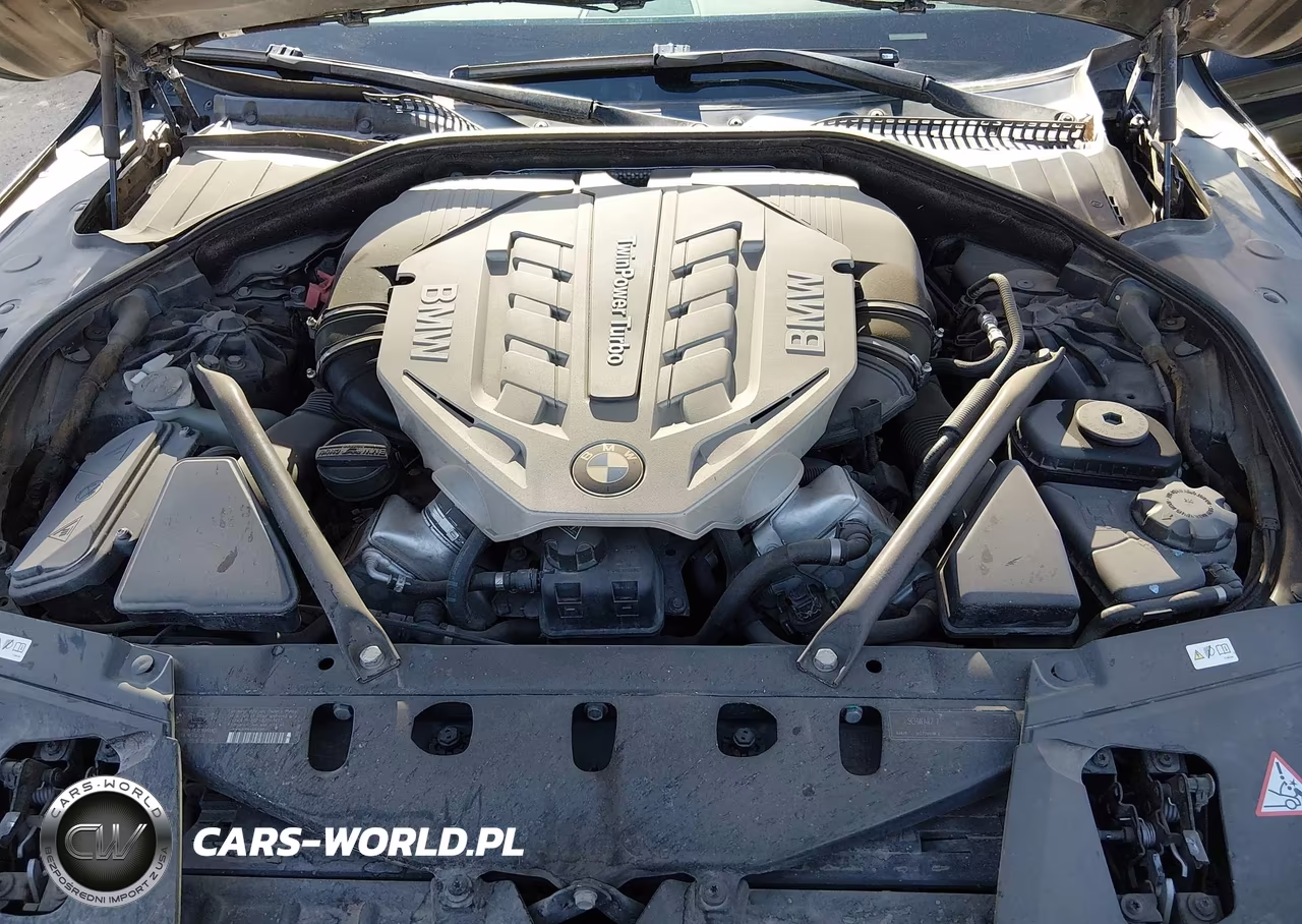 2011 BMW 750Li VIN:WBAKB8C58BCY66374 - 10