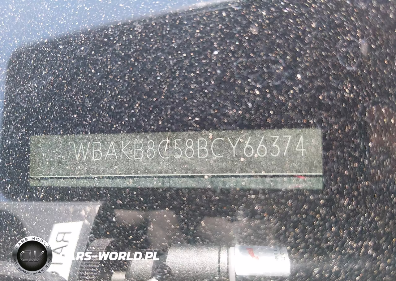 2011 BMW 750Li VIN:WBAKB8C58BCY66374 - 9