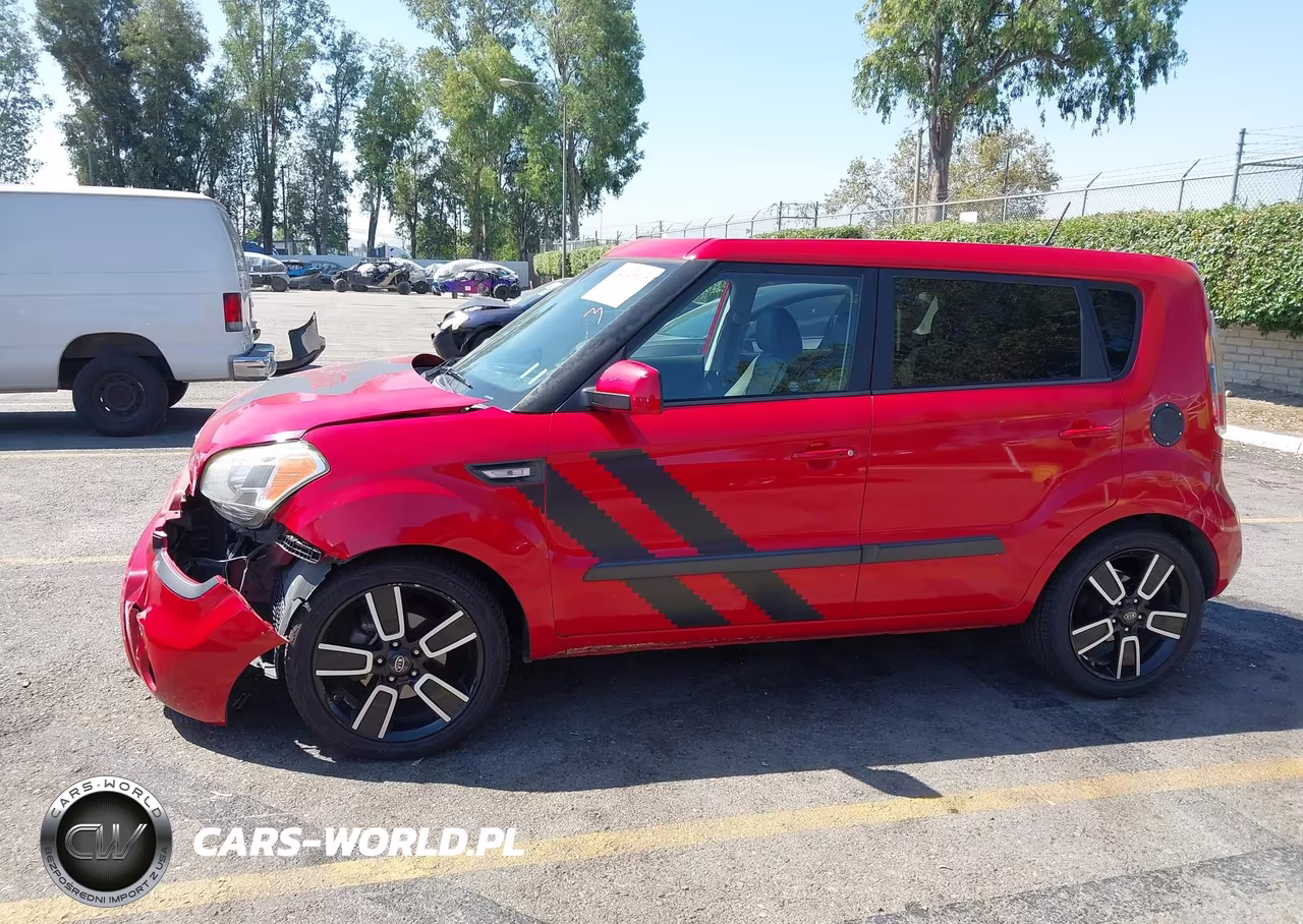 2011 Kia Soul + VIN:KNDJT2A27B7292229 - 16