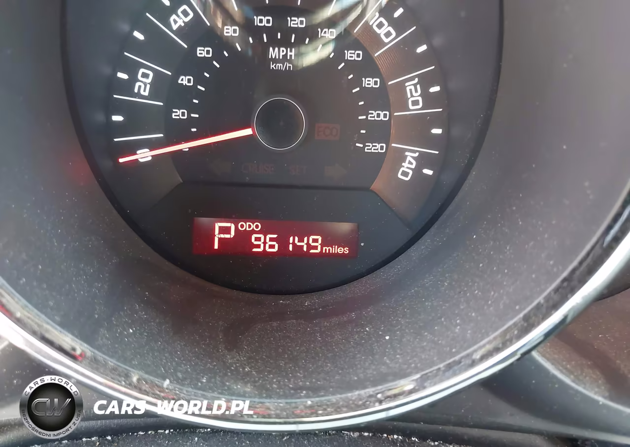 2011 Kia Soul + VIN:KNDJT2A27B7292229 - 17