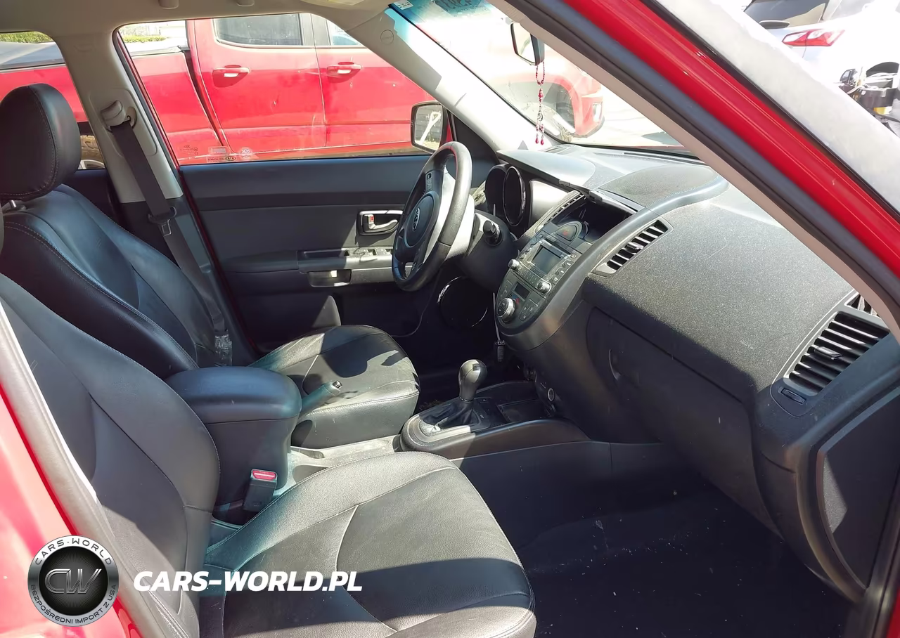 2011 Kia Soul + VIN:KNDJT2A27B7292229 - 5
