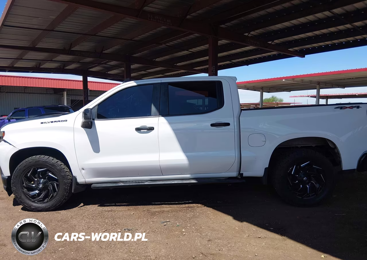 2019 Chevrolet Silverado 1500 Lt VIN:1GCUYDED2KZ304653 - 14