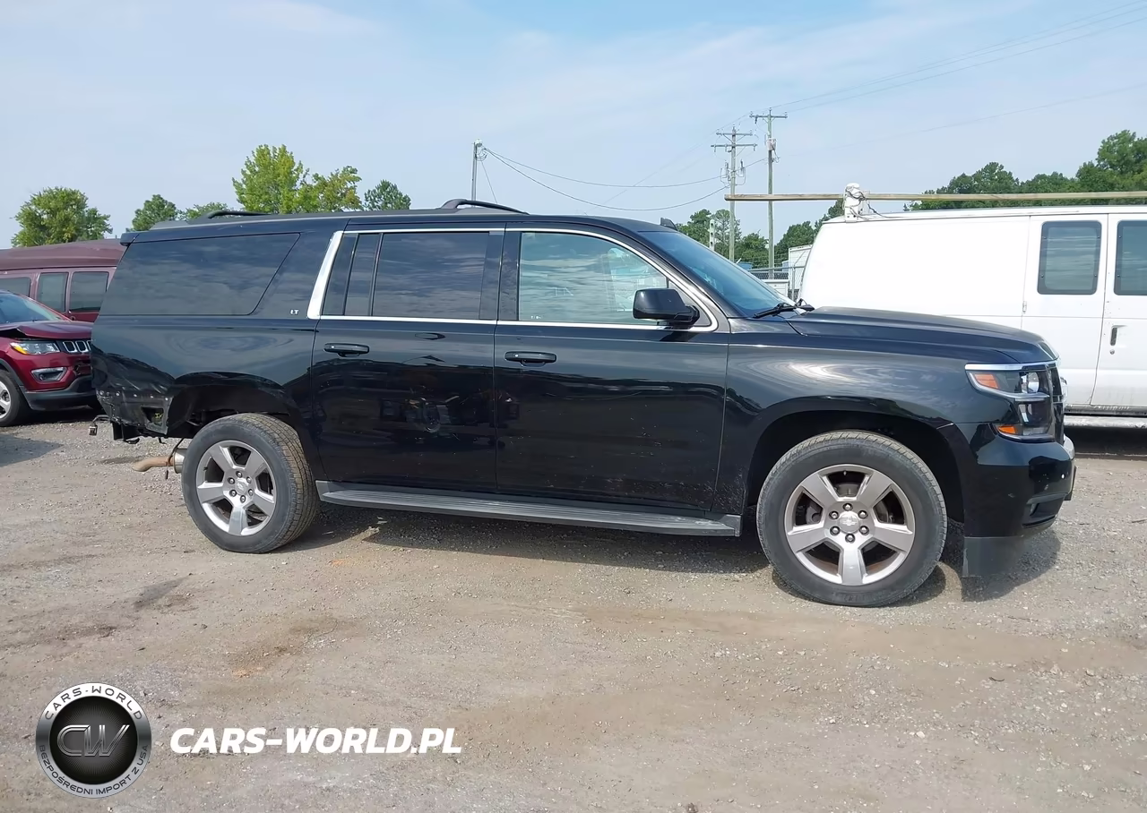 2017 Chevrolet Suburban Lt VIN:1GNSKHKC6HR227264 - 13
