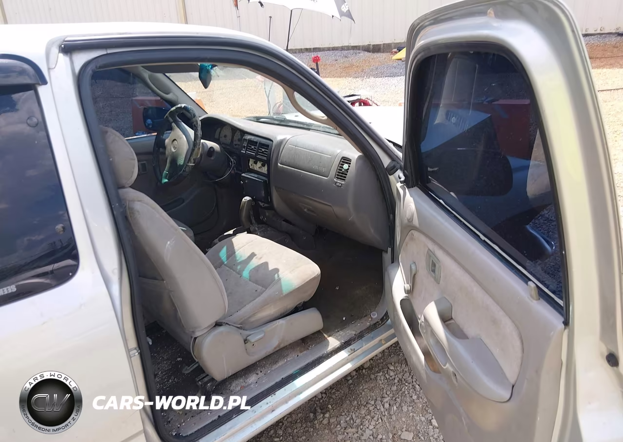 2003 Toyota Tacoma VIN:5TEVL52N13Z270748 - 5