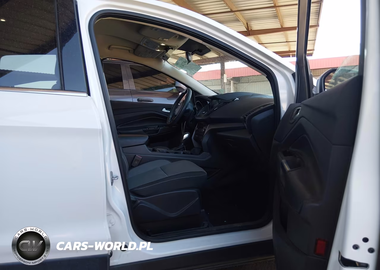 2019 Ford Escape Se VIN:1FMCU0GD6KUB04851 - 5
