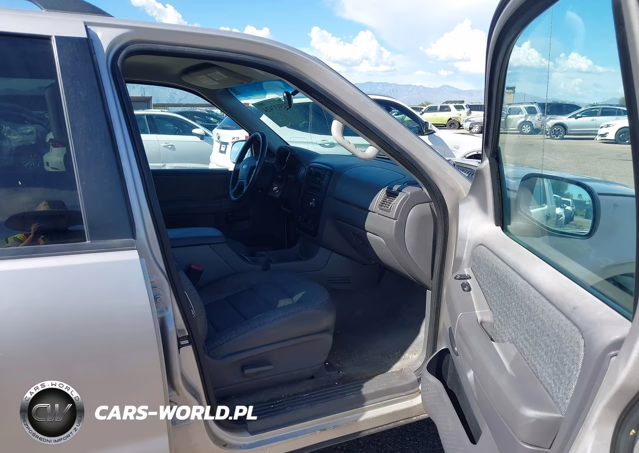2002 Ford Explorer Xls VIN:1FMZU72K82UD62202 - 5